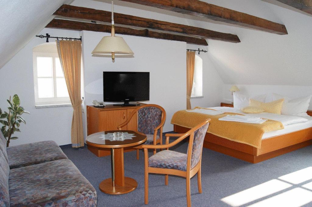 Hotel Peenebruecke Wolgast Extérieur photo